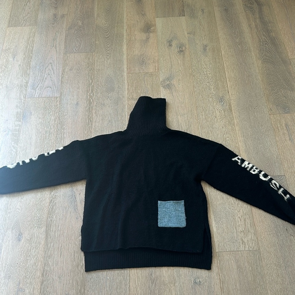 Ambush sweater 100% wool